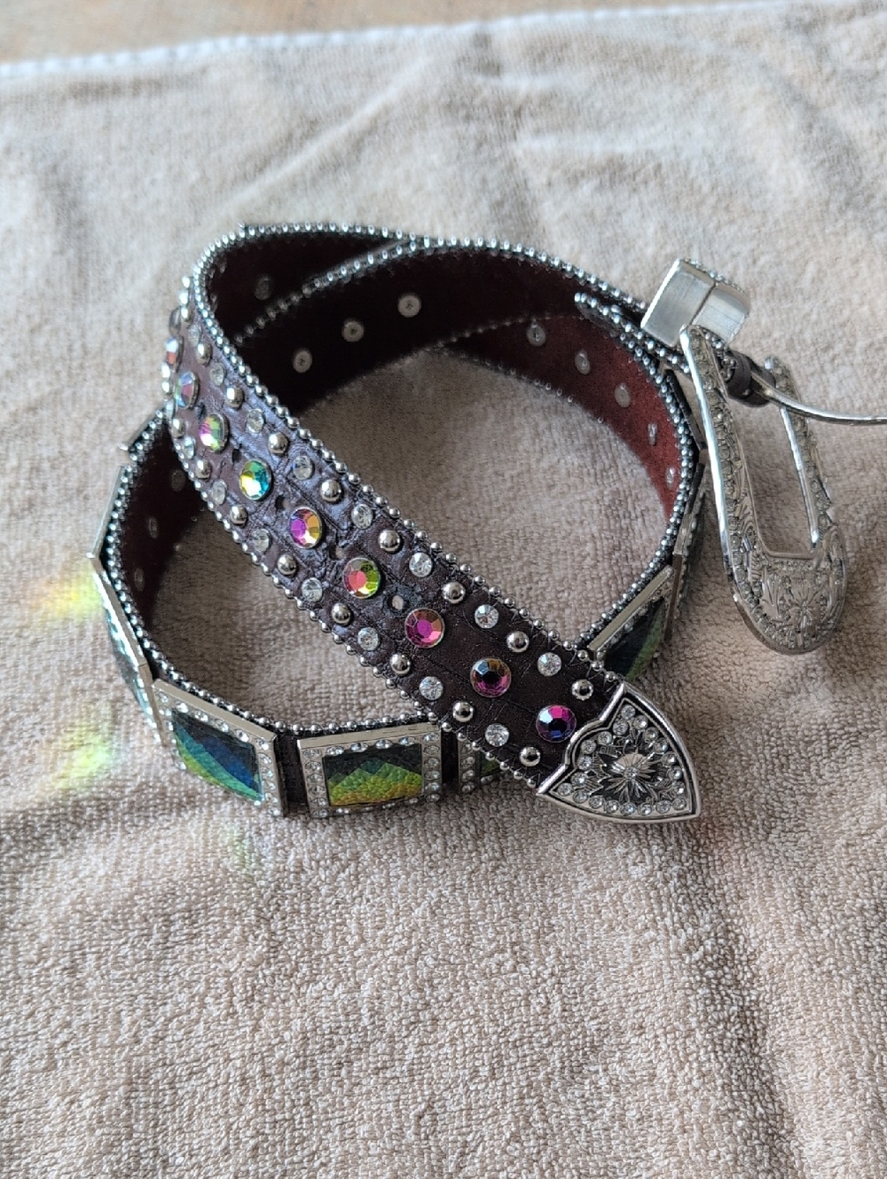 Embellished Western-Style Women’s Belt with Iridescent Stones Genuine Leather M
